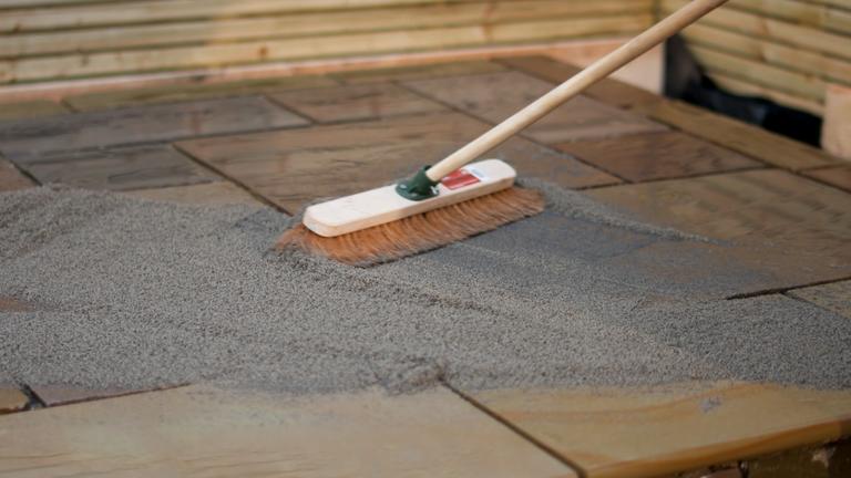 Universal Paving Joint Compound